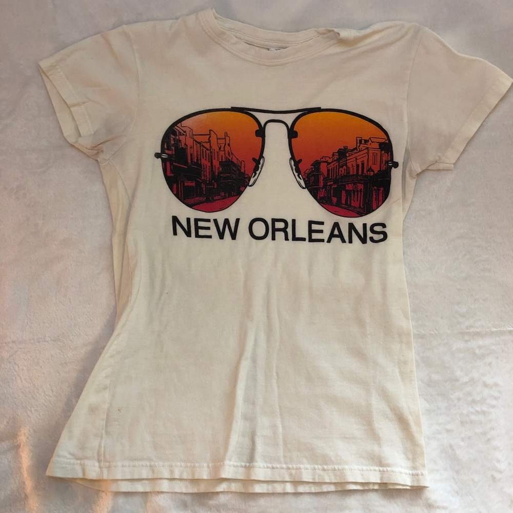 tee-shirt